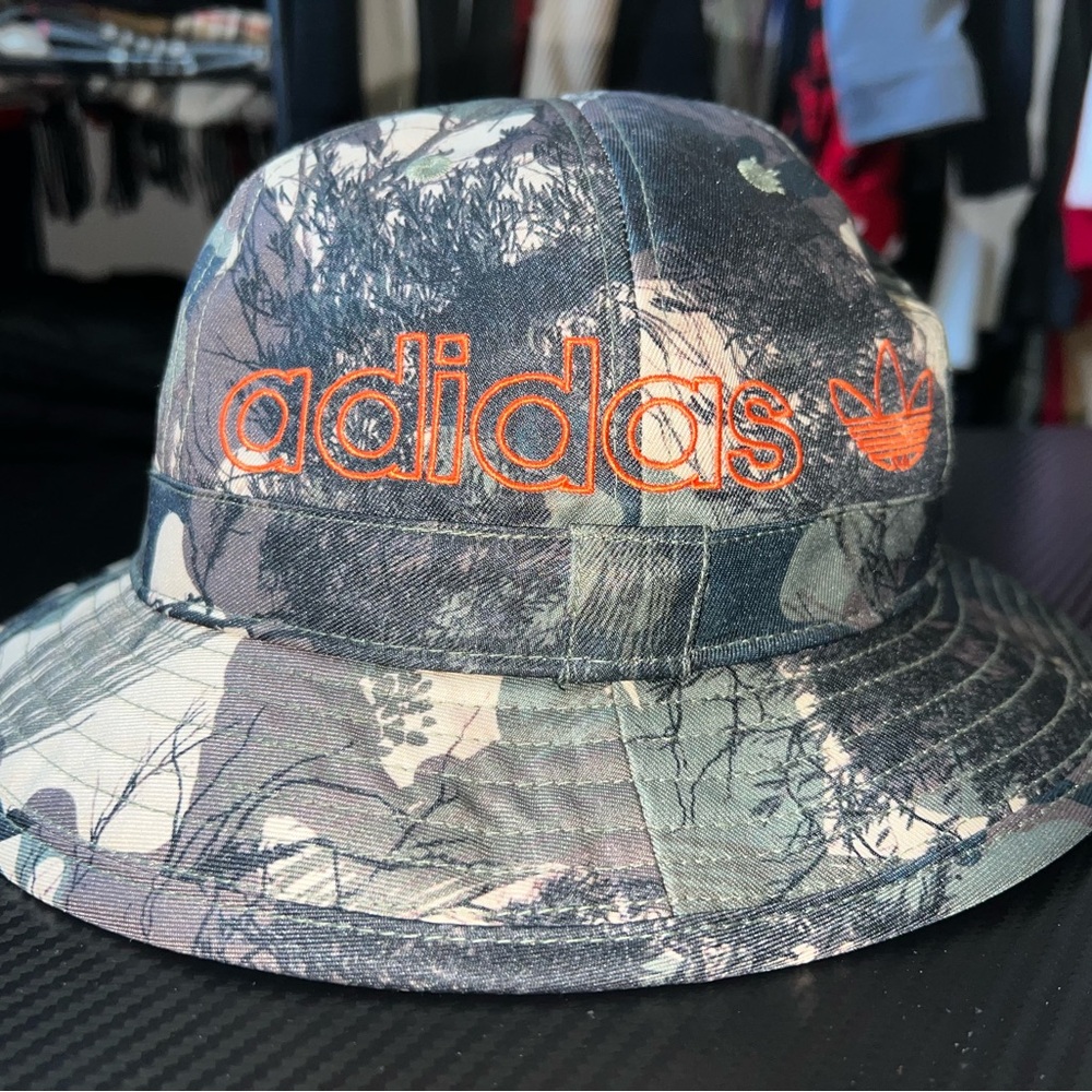 Adidas Bucket Hat